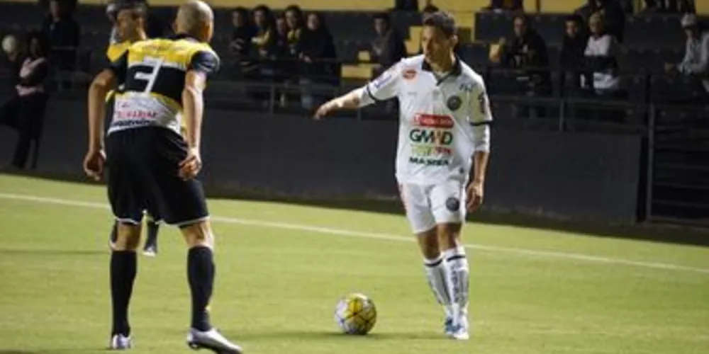 Fantasma se classificou após empate com o Criciúma por 1 a 1