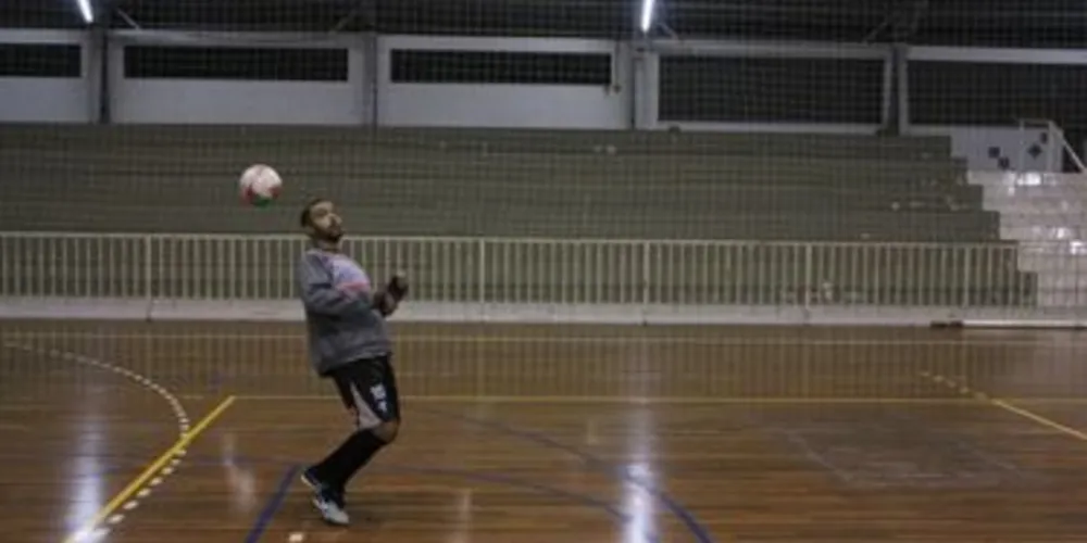 Imagem ilustrativa da imagem Keima viaja a Umuarama para jogo na Chave Ouro