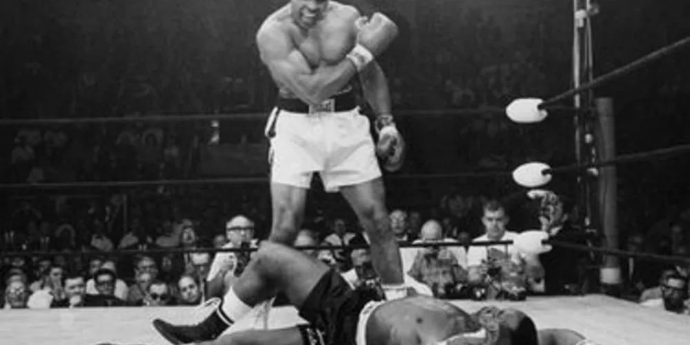 Imagem ilustrativa da imagem Lenda do boxe, Muhammad Ali morre aos 74 anos