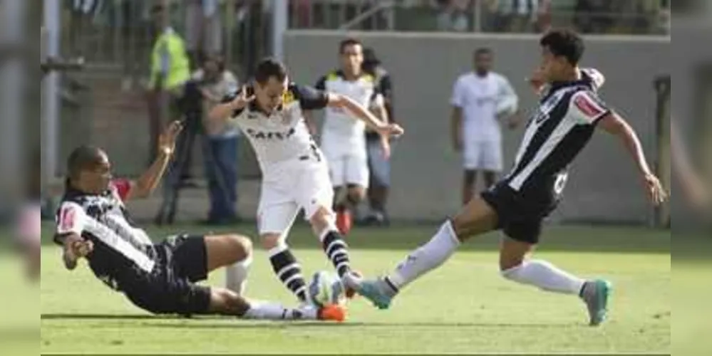 Imagem ilustrativa da imagem Na estreia do técnico Cristovão Borges, Corinthians enfrenta Atlético-MG fora de casa