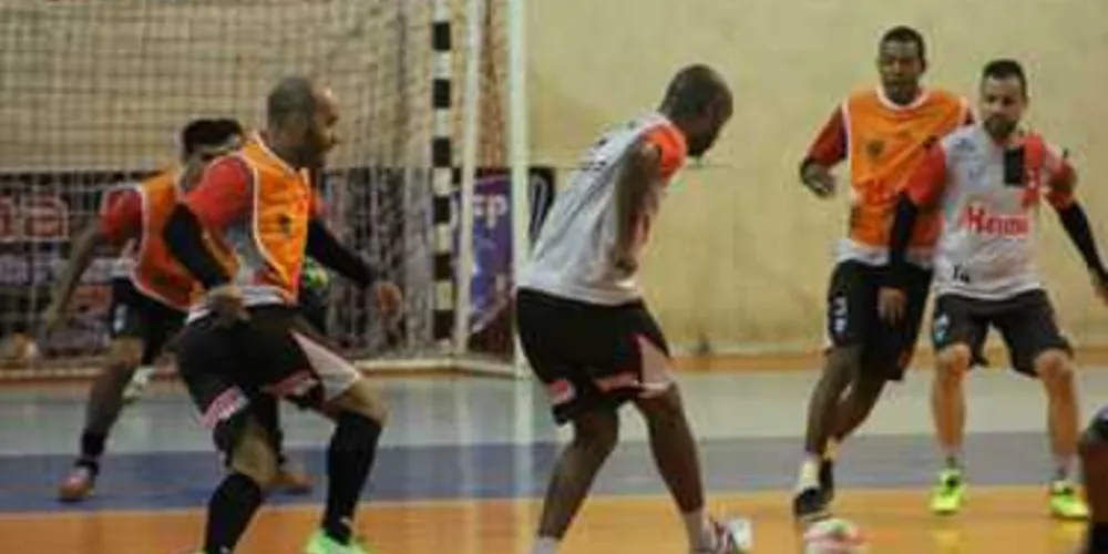 Imagem ilustrativa da imagem Pivô deve estrear pelo Keima contra Cascavel