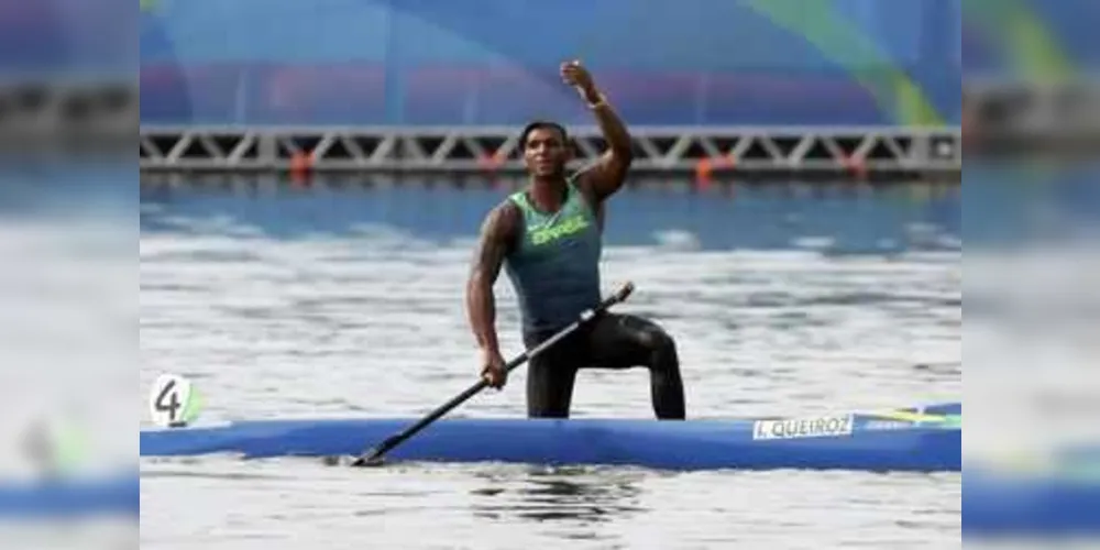 Imagem ilustrativa da imagem Isaquias Queiroz ganha o bronze nos 200m da canoagem