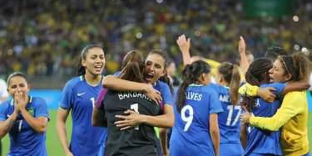 Imagem ilustrativa da imagem Meninas do Brasil buscam o bronze contra o Canadá