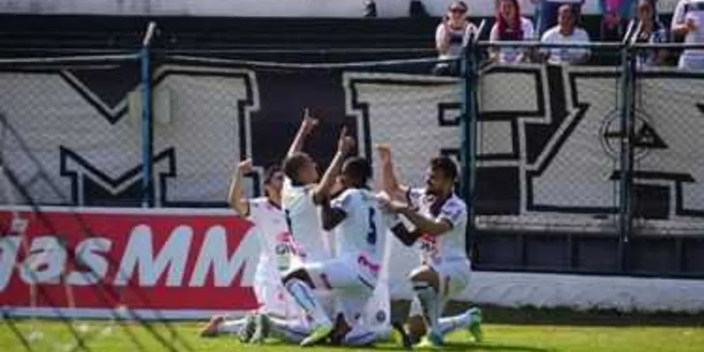 Imagem ilustrativa da imagem Operário visita a Portuguesa pela Taça FPF