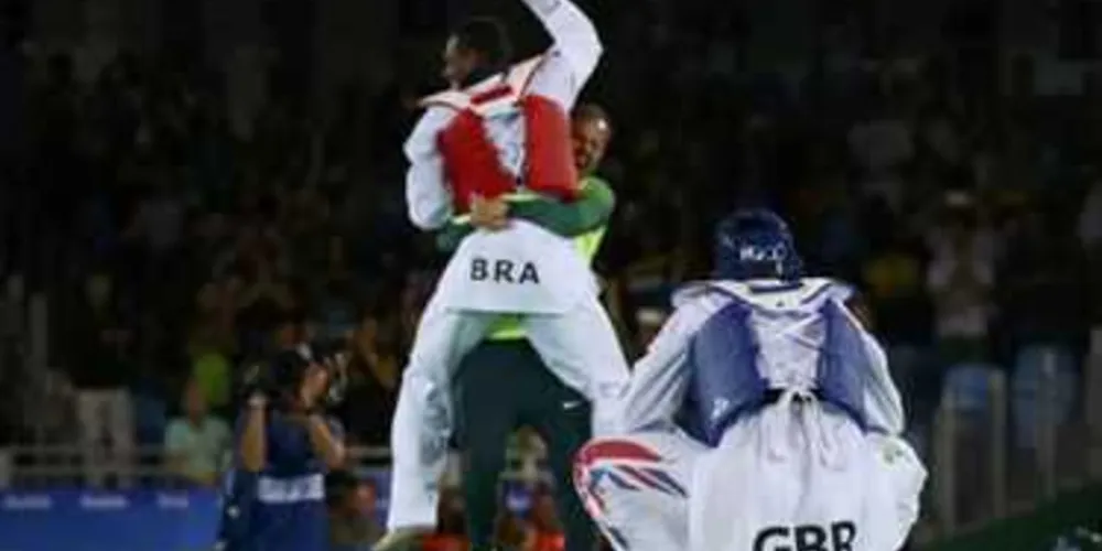 Imagem ilustrativa da imagem Maicon Siqueira conquista bronze para o Brasil no taekwondo