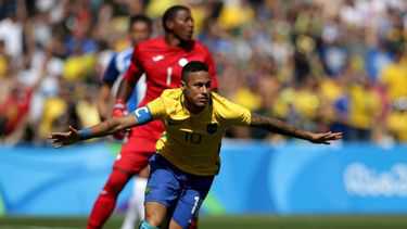 Imagem ilustrativa da imagem Brasil faz gol relâmpago, marca seis e fica a um passo do Ouro