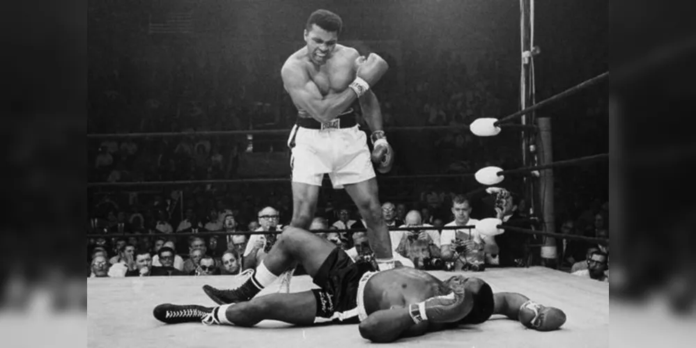 Imagem ilustrativa da imagem Lenda do boxe, Muhammad Ali morre aos 74 anos