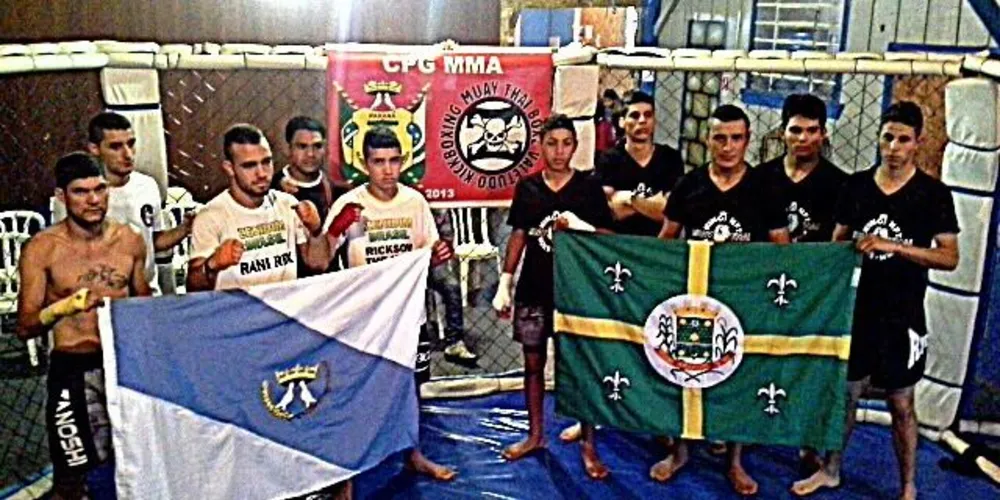 Imagem ilustrativa da imagem Competição coloca lutadores de Arapoti e PG frente a frente