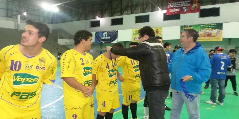 Imagem ilustrativa da imagem 5º Torneio de Futsal Gospel reúne 16 equipes 