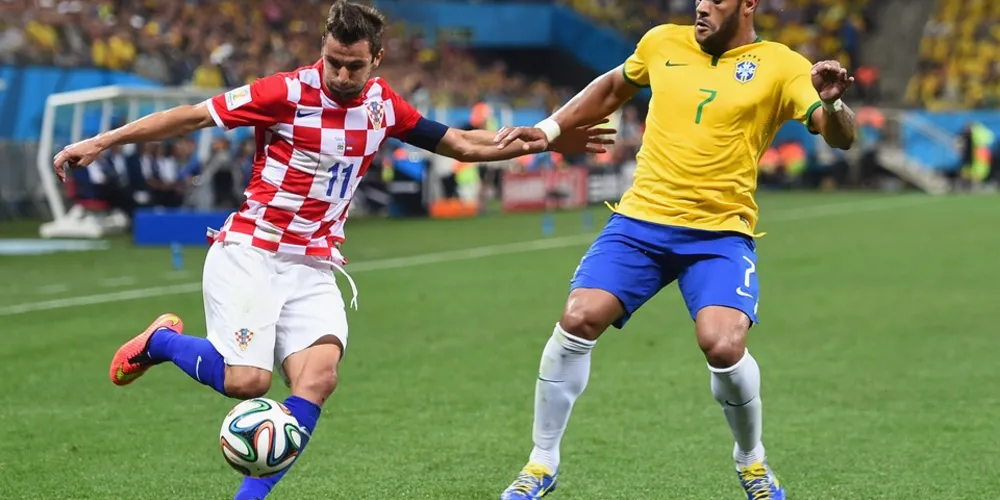 Imagem ilustrativa da imagem Felipão escala Ramires no lugar de Hulk contra o México