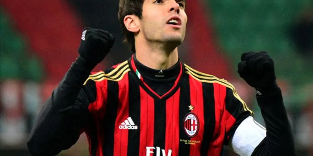 Imagem ilustrativa da imagem A caminho do São Paulo, Kaká rescinde com o Milan