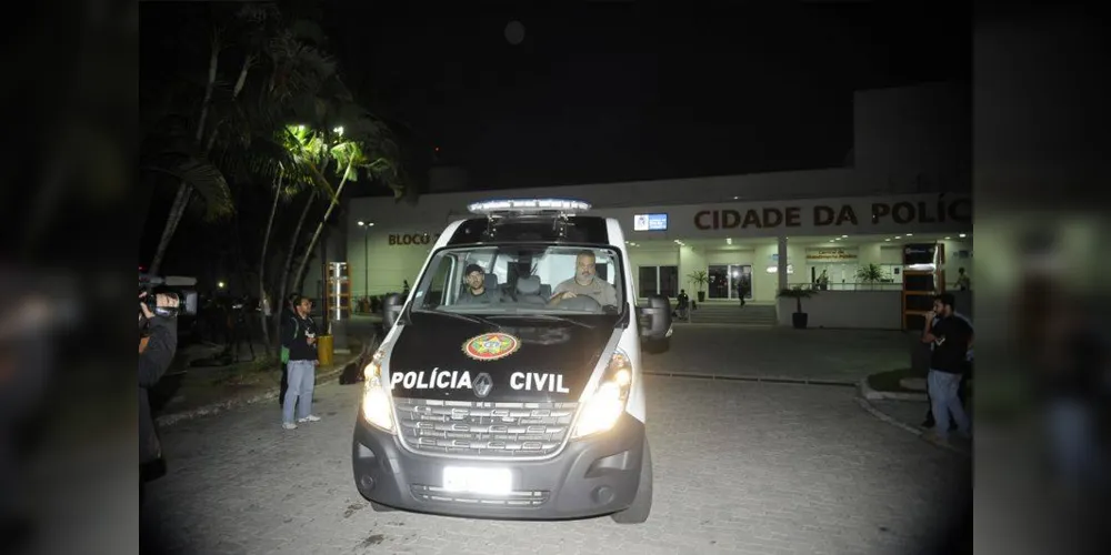 Imagem ilustrativa da imagem Suspeito de chefiar venda ilegal de ingressos se entrega