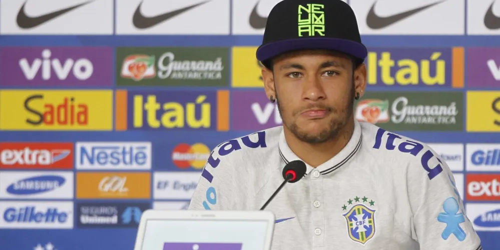 Imagem ilustrativa da imagem Neymar revela torcida por Messi na final da Copa