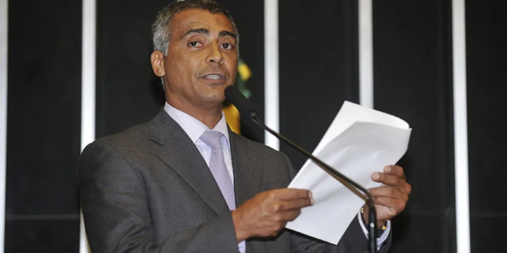 Imagem ilustrativa da imagem Romário cobra Câmara sobre abertura de CPI da CBF
