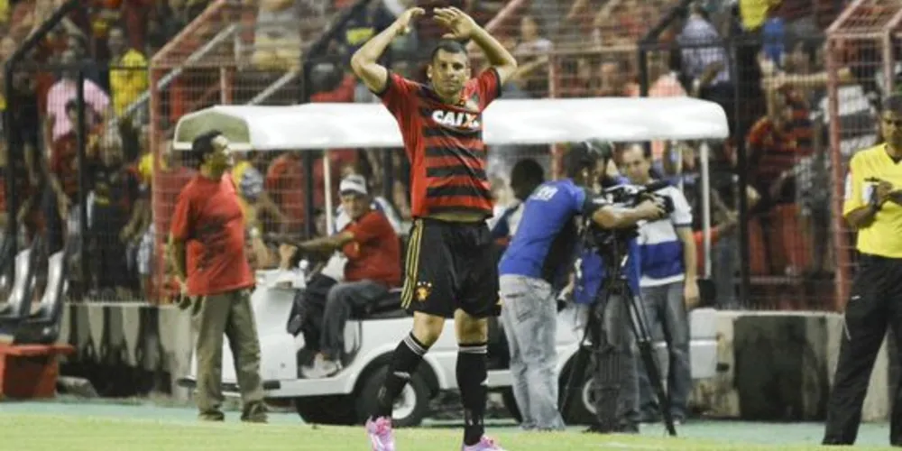 Imagem ilustrativa da imagem Sport entra no G4 ao vencer o Botafogo por 1 a 0