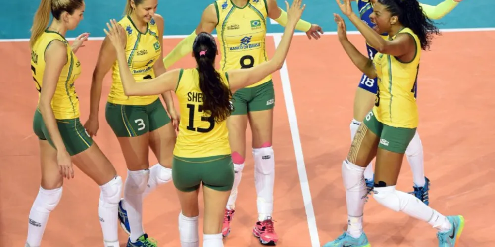Imagem ilustrativa da imagem Brasil vence a Rússia e se aproxima de título do GP