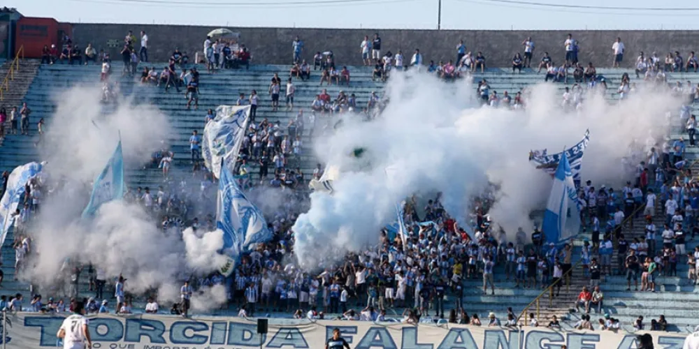 Imagem ilustrativa da imagem Em jogo de ida, Londrina vence Santos por 2 a 1