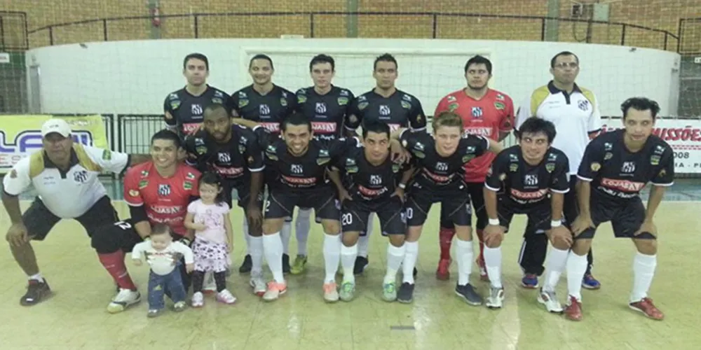 Imagem ilustrativa da imagem Caramuru Futsal enfrenta São José dos Pinhais