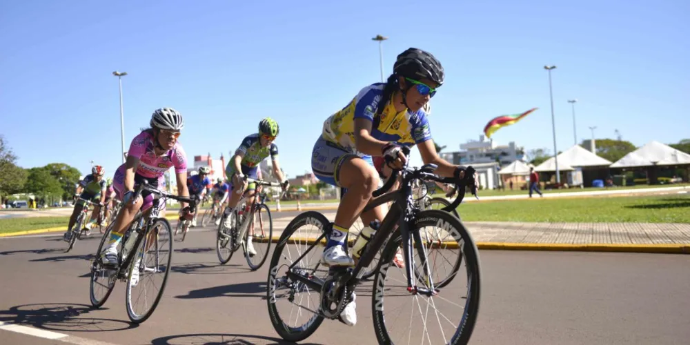 Imagem ilustrativa da imagem Ciclismo de PG leva medalha de prata nos 57º JAPs