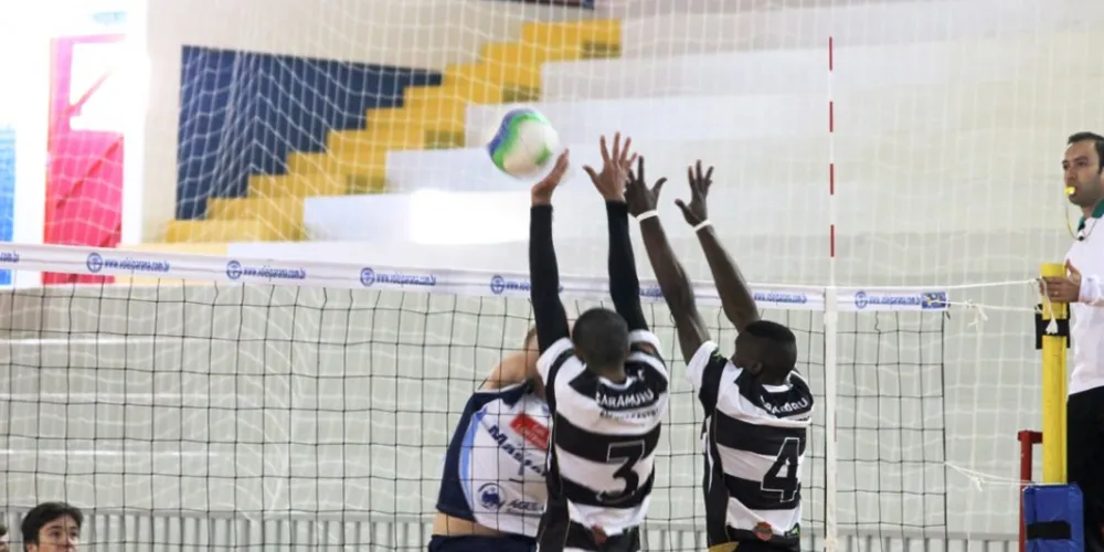 Imagem ilustrativa da imagem Caramuru Vôlei disputa a etapa final do Estadual Adulto 
