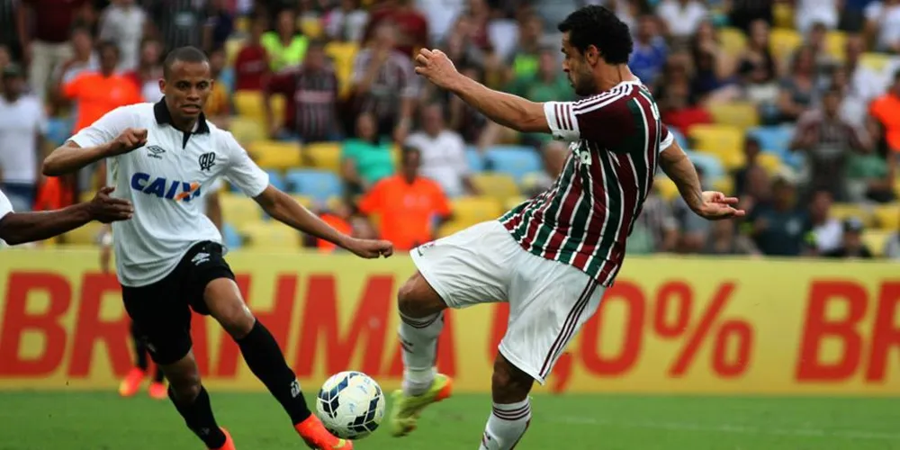 Imagem ilustrativa da imagem Fred marca no fim, e Flu vence a 3ª seguida