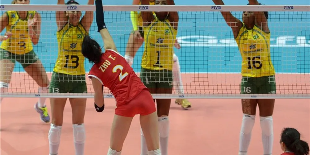 Imagem ilustrativa da imagem Brasil estreia na terceira fase com vitória sobre a China