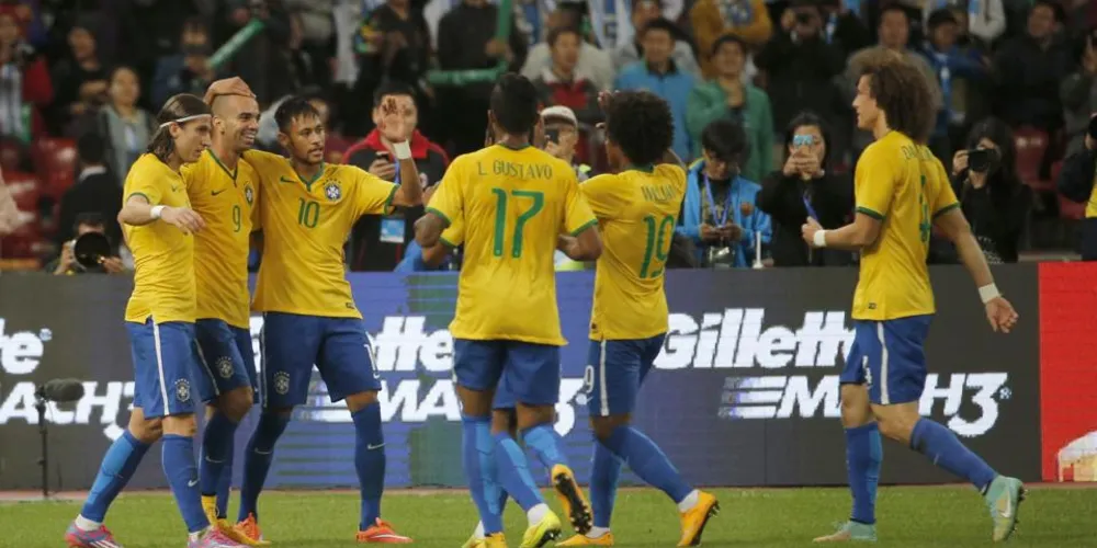 Imagem ilustrativa da imagem Dois gols de Tardelli garantem a vitória do Brasil 