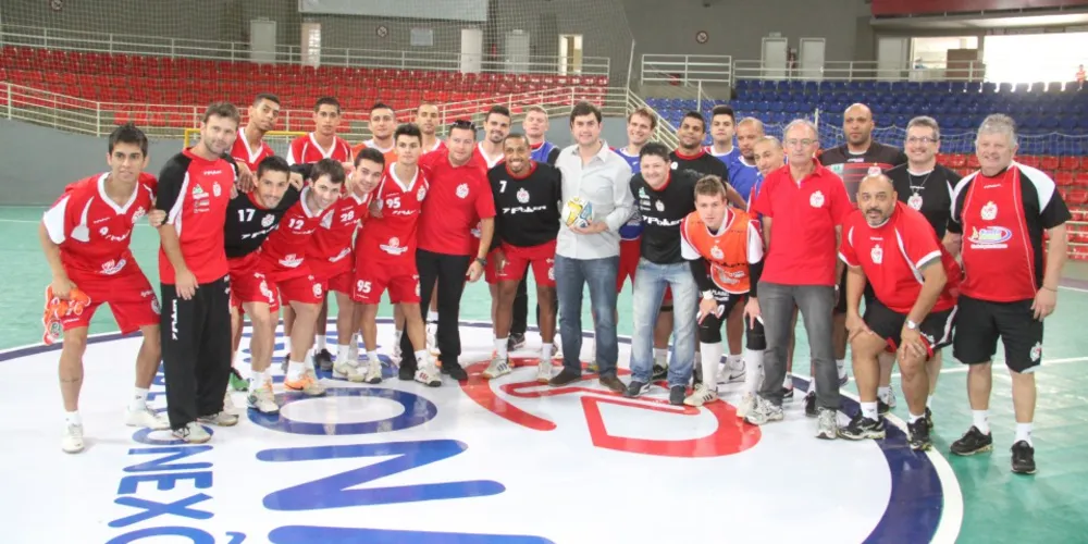 Imagem ilustrativa da imagem Futsal de Guarapuava está entre melhores do Brasil