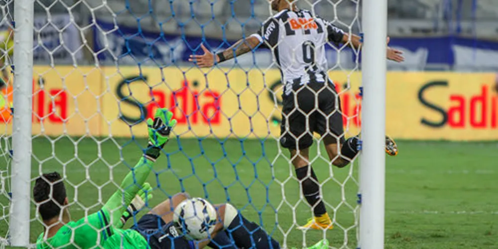 Imagem ilustrativa da imagem Atlético supera Cruzeiro e é campeão da Copa do Brasil