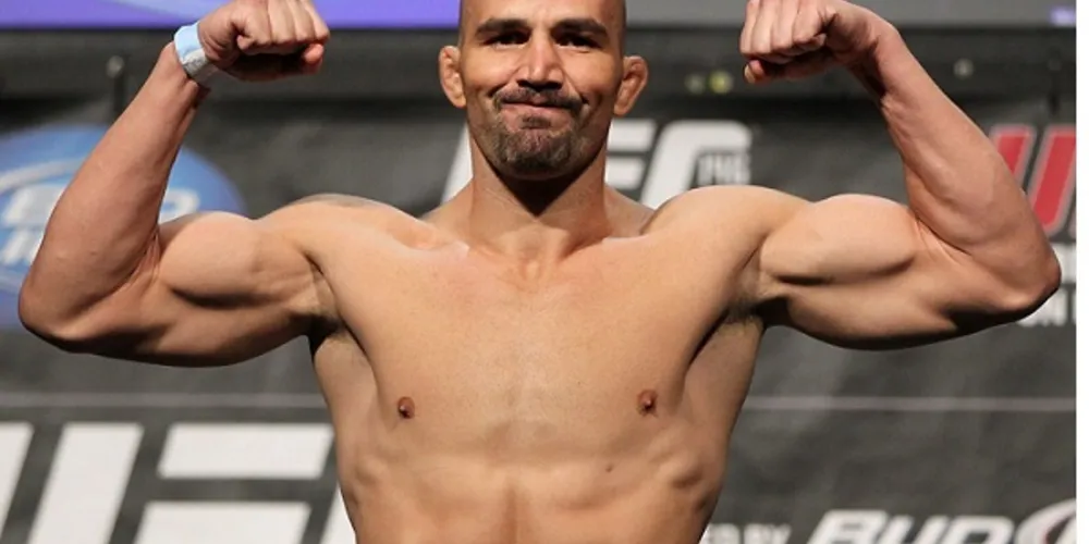 Imagem ilustrativa da imagem UFC anuncia primeiras lutas para evento em Porto Alegre