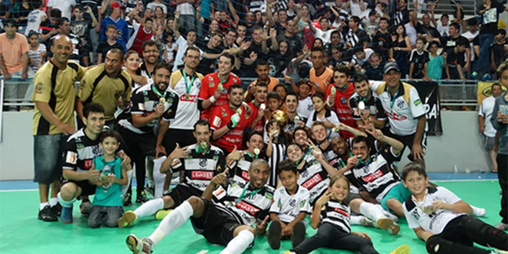 Imagem ilustrativa da imagem Caramuru vence e conquista título da Prata