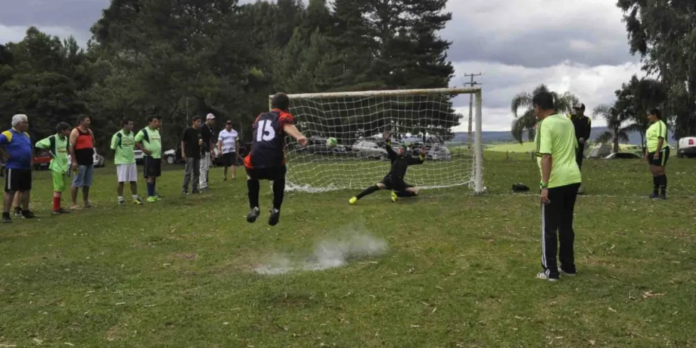 Imagem ilustrativa da imagem Pedrinhas fica com titulo do 2º Interbairros de Piraí do Sul