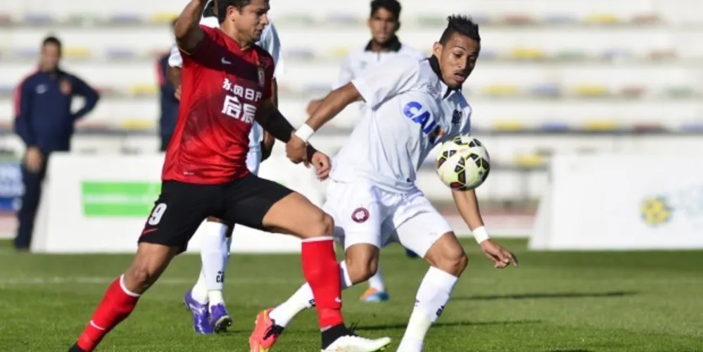 Imagem ilustrativa da imagem Atlético-PR perde para time chinês em torneio na Espanha