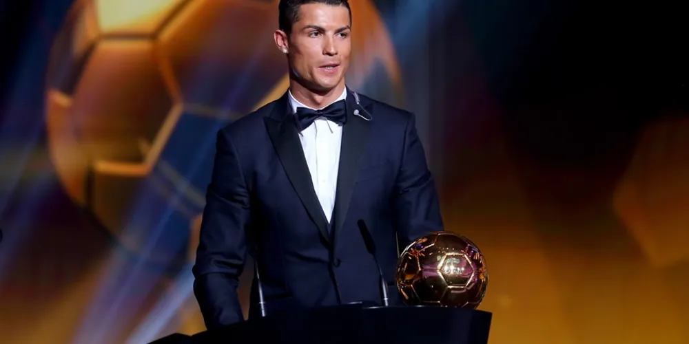 Imagem ilustrativa da imagem Cristiano Ronaldo é eleito o melhor jogador do mundo