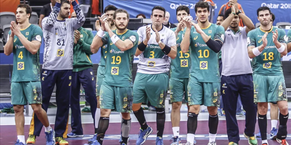 Imagem ilustrativa da imagem Brasil perde por um gol e está fora do Mundial de handebol