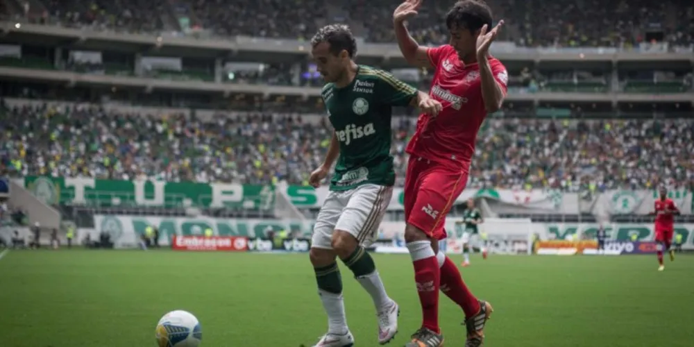 Imagem ilustrativa da imagem Palco inédito traz tensão ao clássico paulista