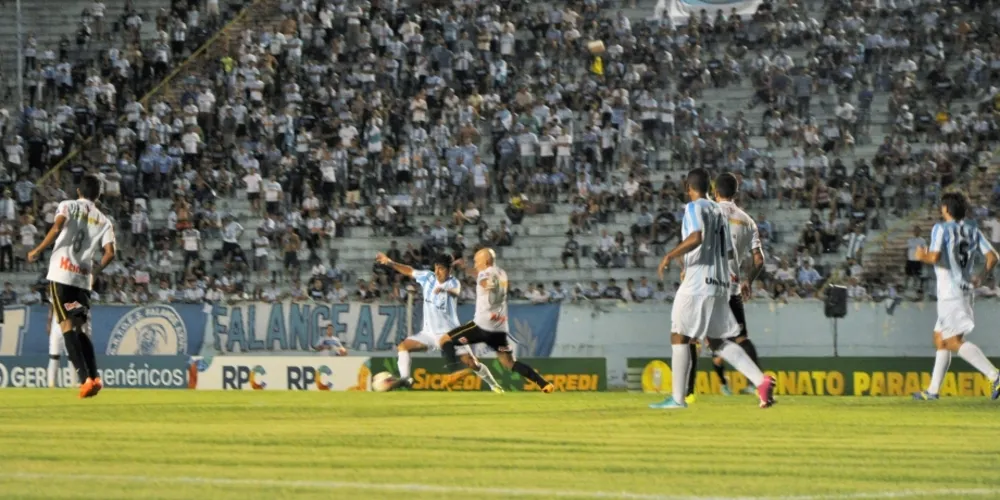 Imagem ilustrativa da imagem Londrina bate Nacional de Rolândia e segue 100%