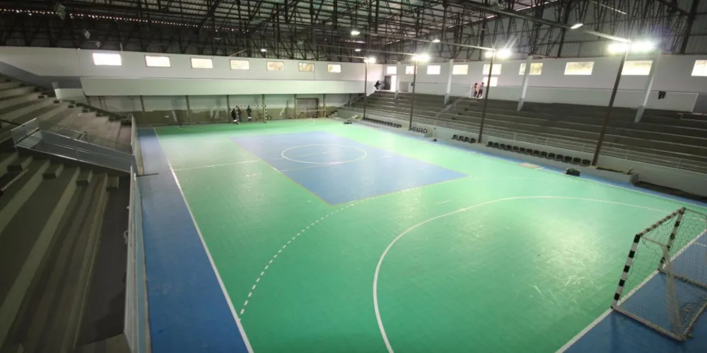 Imagem ilustrativa da imagem Caramuru Futsal realiza quadrangular interestadual