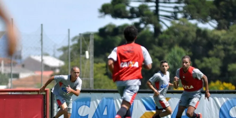 Imagem ilustrativa da imagem Atlético coloca time principal para enfrentar o Foz