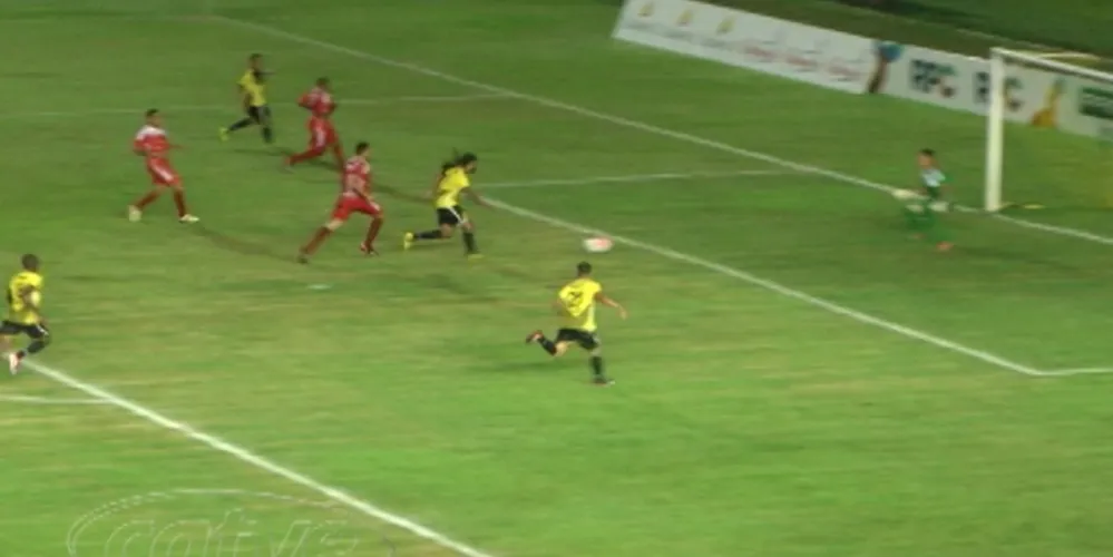 Imagem ilustrativa da imagem Em casa, Cascavel marca primeiro gol no Estadual e vence
