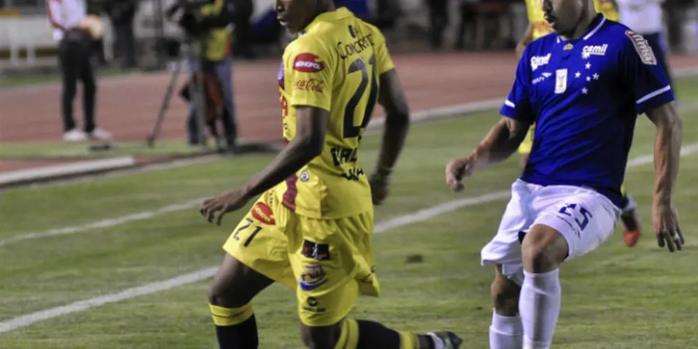 Imagem ilustrativa da imagem Cruzeiro empata na estreia da Libertadores na Bolívia
