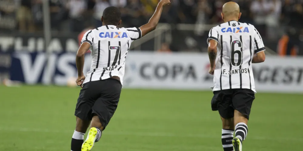 Imagem ilustrativa da imagem Corinthians segue sem perder clássicos na Arena