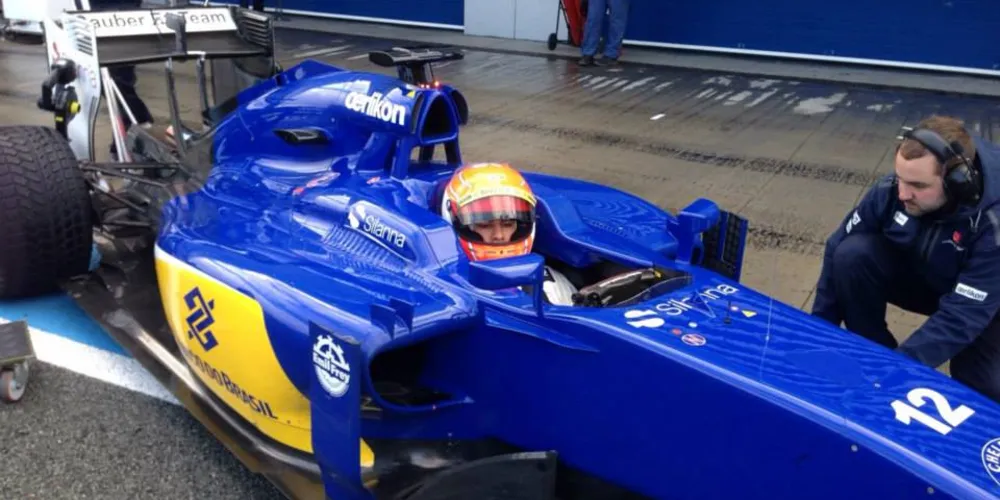 Imagem ilustrativa da imagem Felipe Nasr lidera 3º dia de testes na Fórmula 1