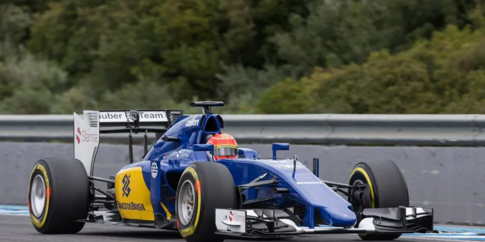 Imagem ilustrativa da imagem Felipe Nasr faz o melhor tempo na primeira sessão de testes em Barcelona