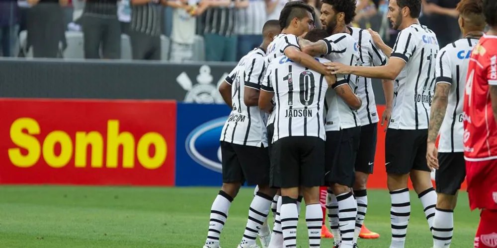 Imagem ilustrativa da imagem Timão bate o Mogi Mirim por 3 a 0 e segue 100% na Arena