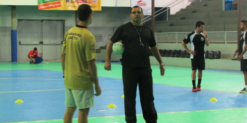 Imagem ilustrativa da imagem Caramuru Futsal estreia na Ouro nesta quarta-feira