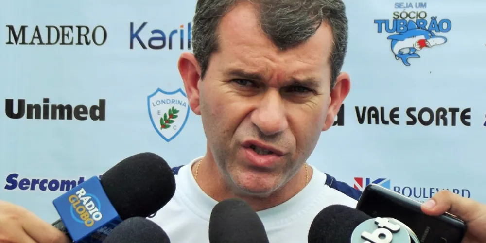 Imagem ilustrativa da imagem Tencati pede que envolvidos 'se unam' pelo Londrina