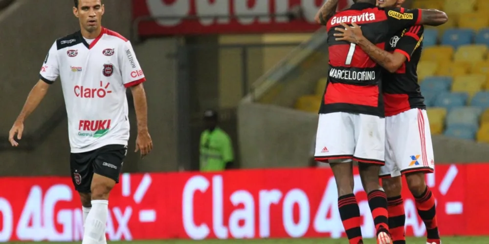 Imagem ilustrativa da imagem Flamengo vence e avança na Copa do Brasil