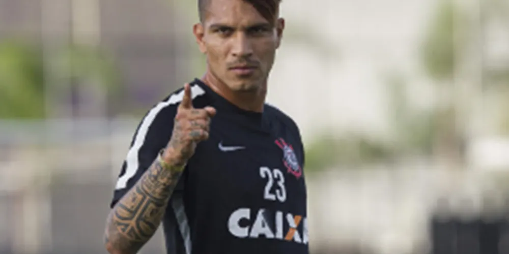 Imagem ilustrativa da imagem Guerrero comemora liberação para jogar a Libertadores