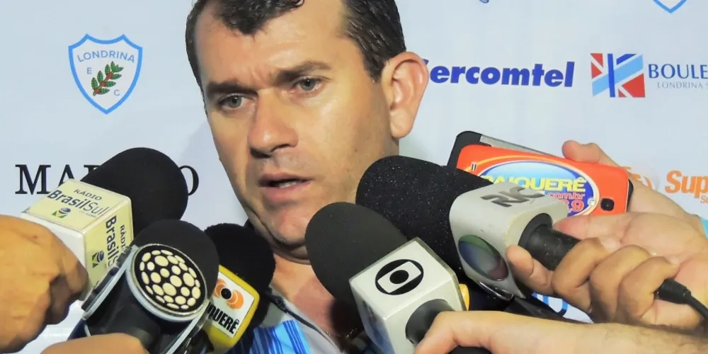 Imagem ilustrativa da imagem Técnico analisa empate sem gols entre Prude e Londrina